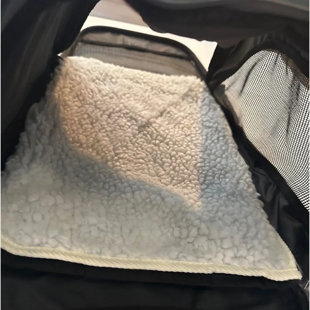 NIB!! Travel Pet Carrier, Airline Approved & Guaranteed On Board - Gray, Medium